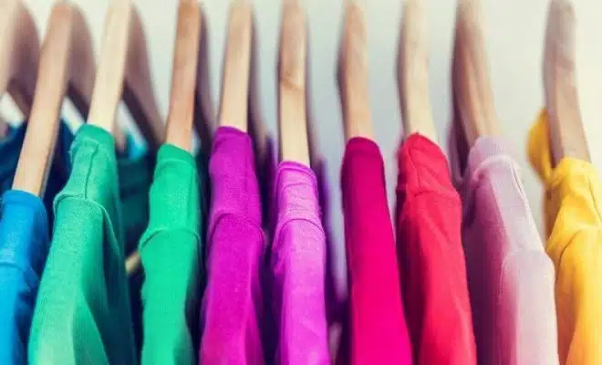 Les astuces pour choisir la couleur de vos vêtements