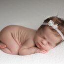 Petit bébé qui dort
